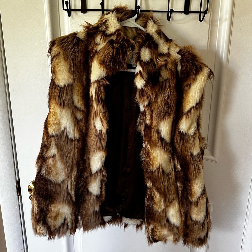 Stevie Mac New York faux fur vest